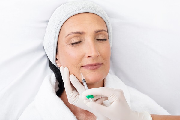 Juvederm: What Is A Dermal Filler?